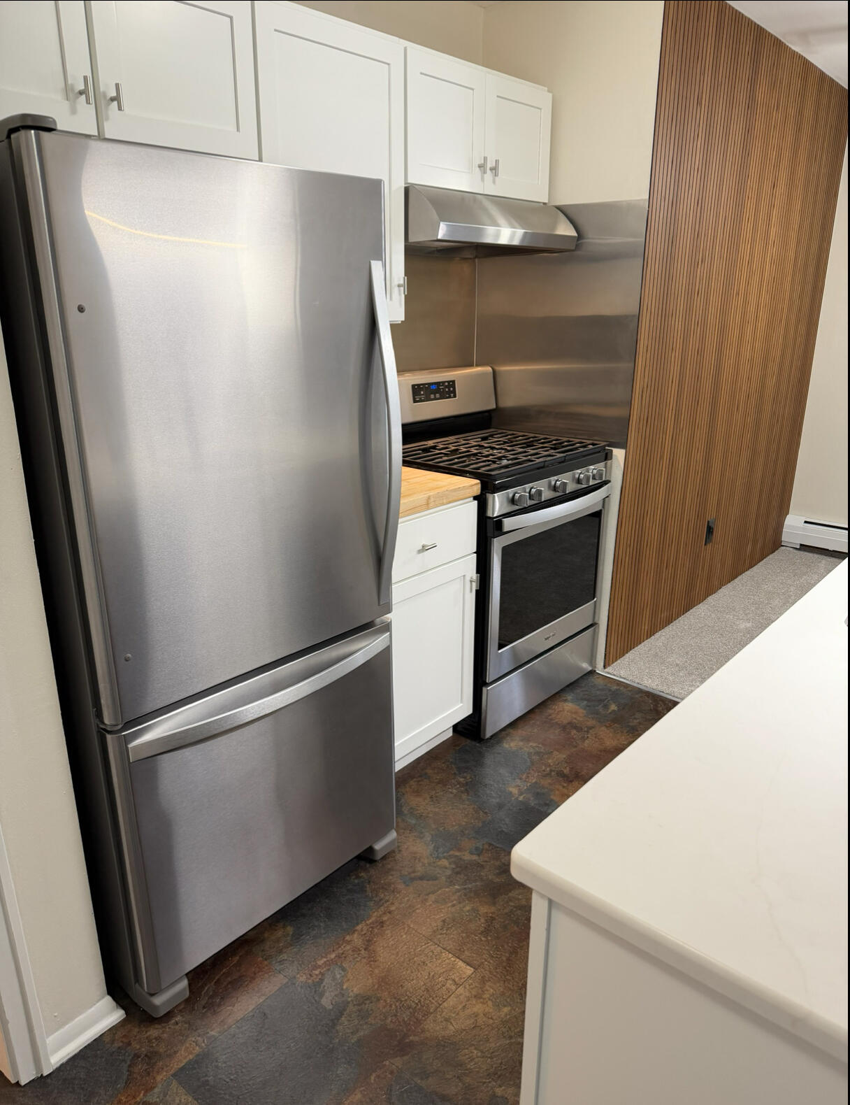 11946 West Mill Road, Unit 11 Milwaukee, WI 53225 - Photo 3 of 20 2