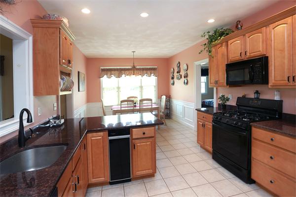 15 Seven Sister Road Haverhill, MA 01830 - Photo 12 of 28 Gallery Image 12