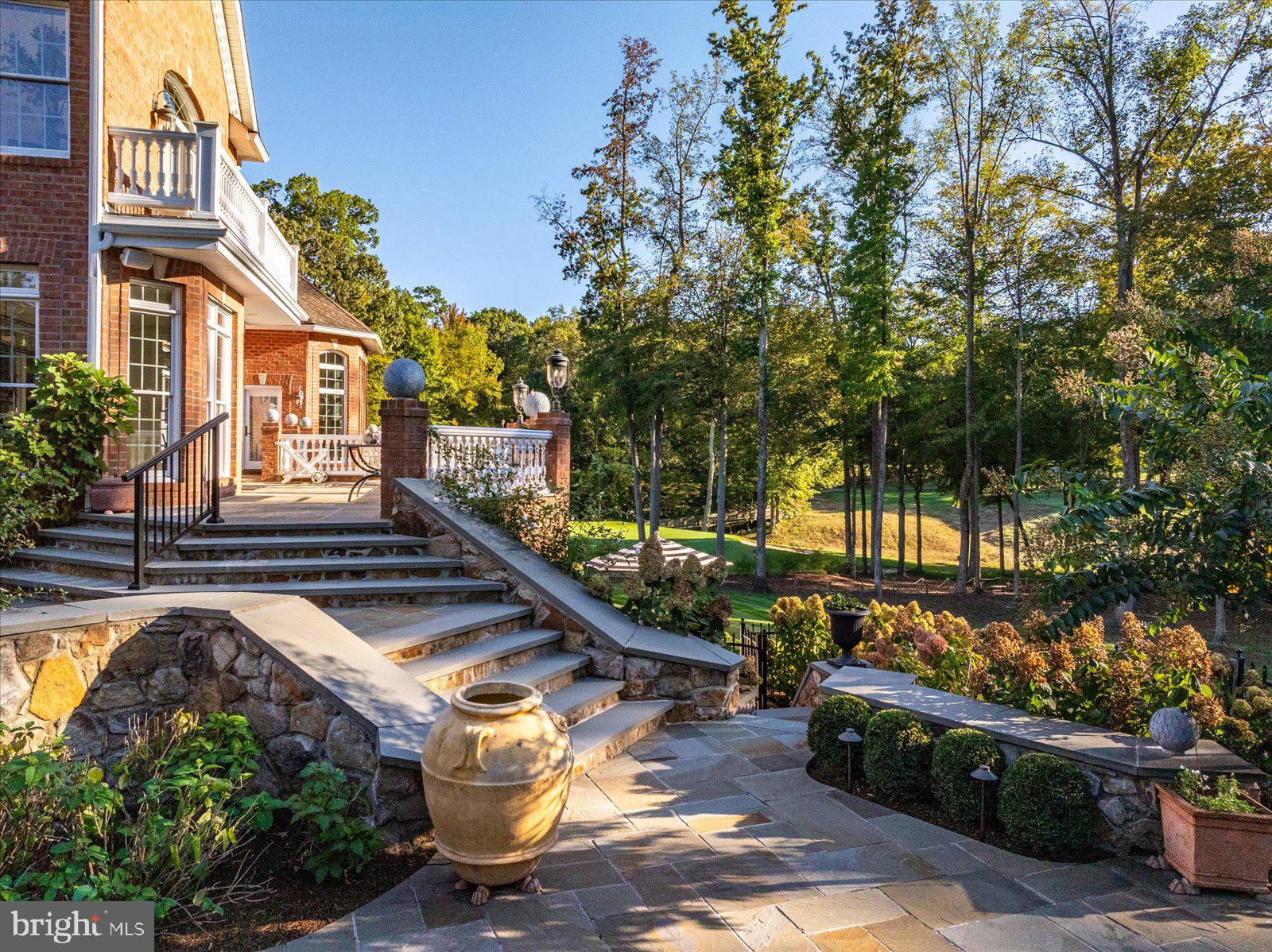 17 Perder Lane Edgewater, MD 21037 - Photo 80 of 115 Flagstone patio/steps/stone walls-luxury hardscape
