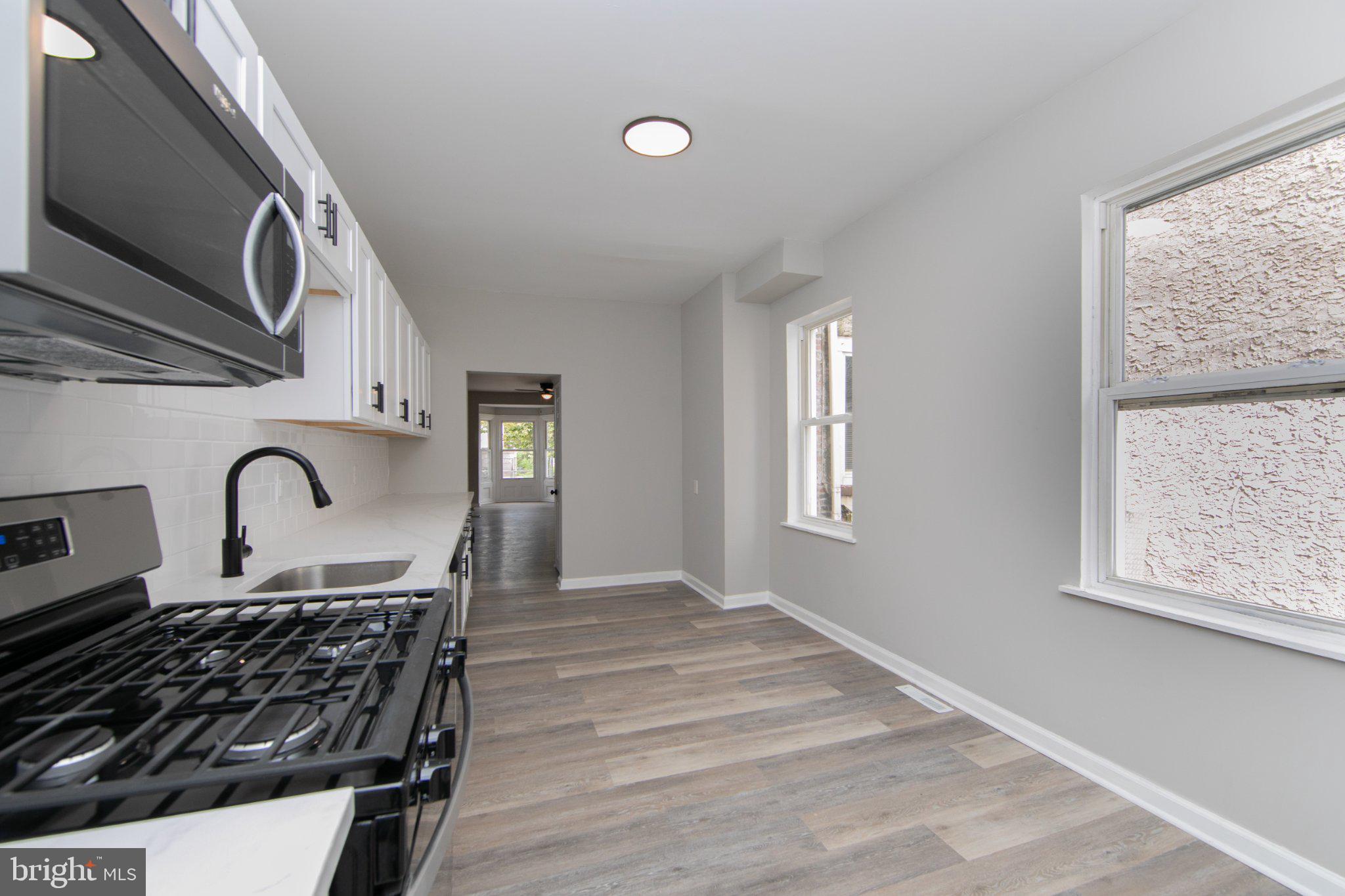 326 Clinton Street Camden, NJ 08103 - Photo 16 of 36 Gallery Image 16
