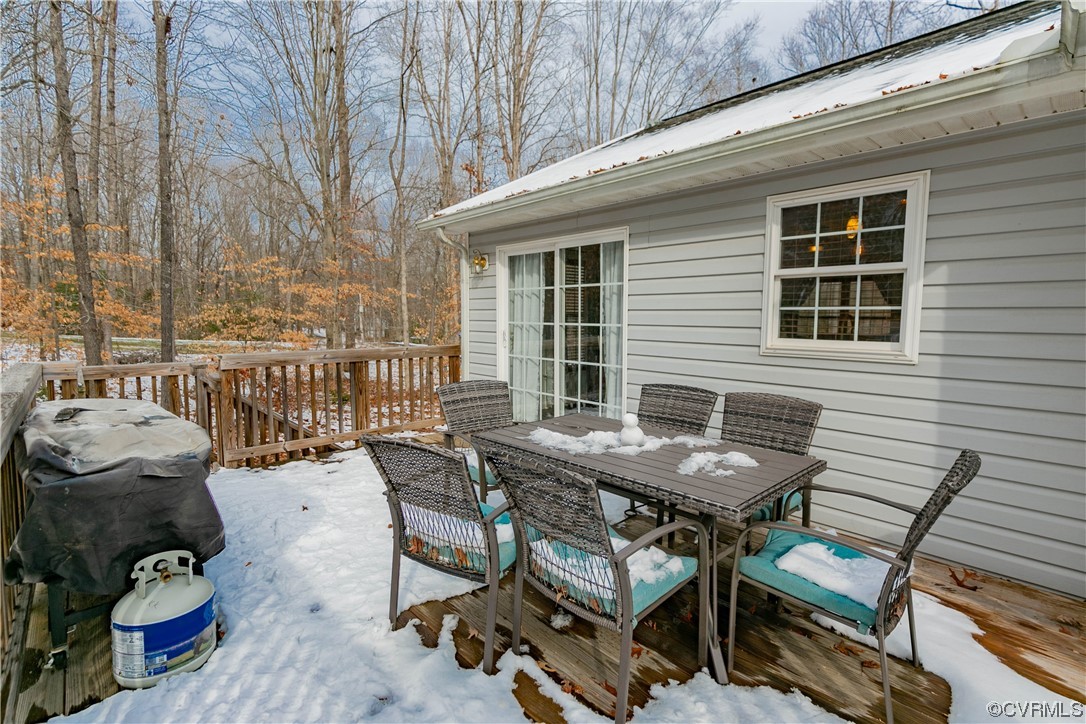 213 Cedar Ridge Drive Ruther Glen, VA 22546 - Photo 37 of 50 View of snow covered deck