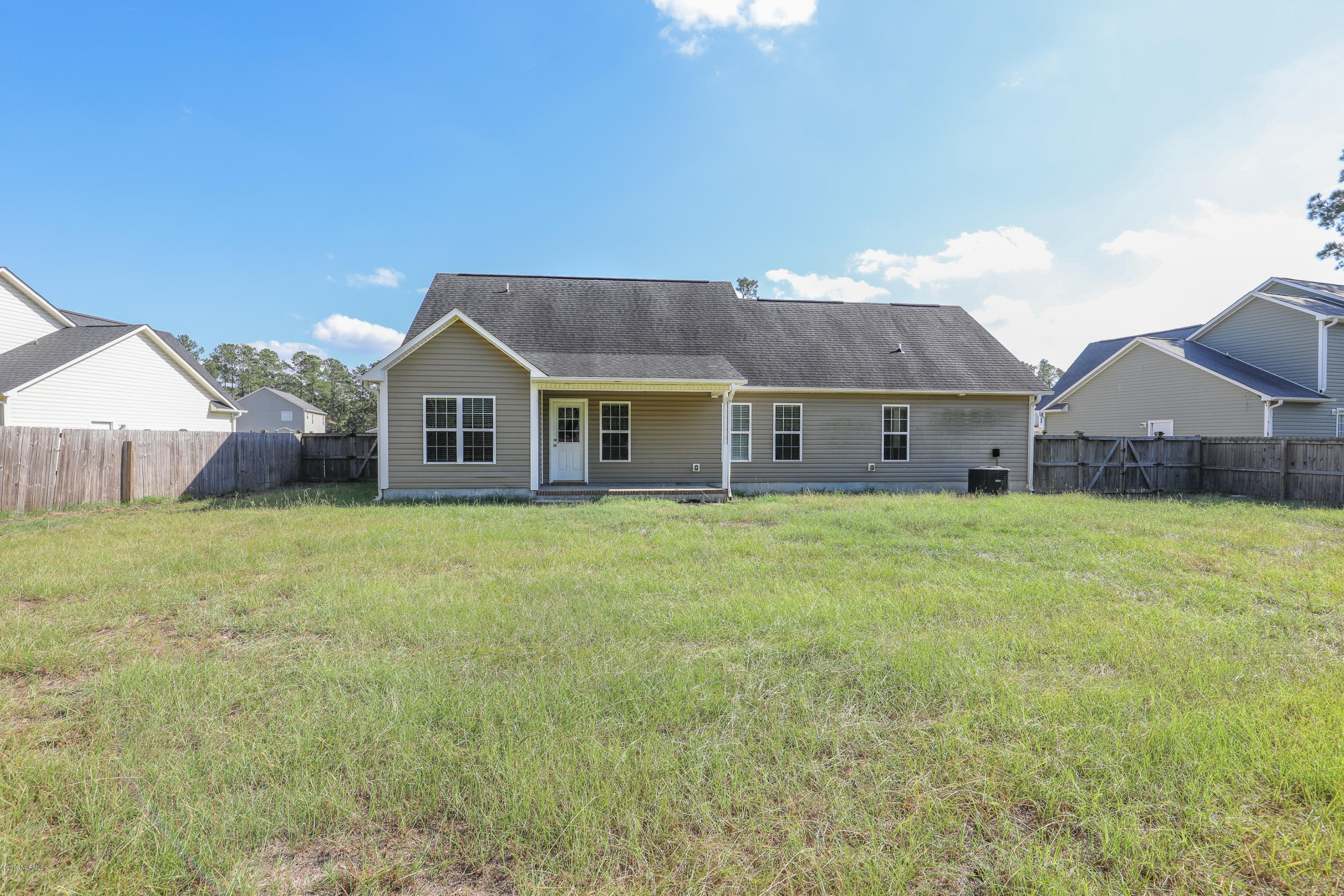 118 Saint Road Richlands, NC 28574 - Photo 42 of 49 untitled-6623