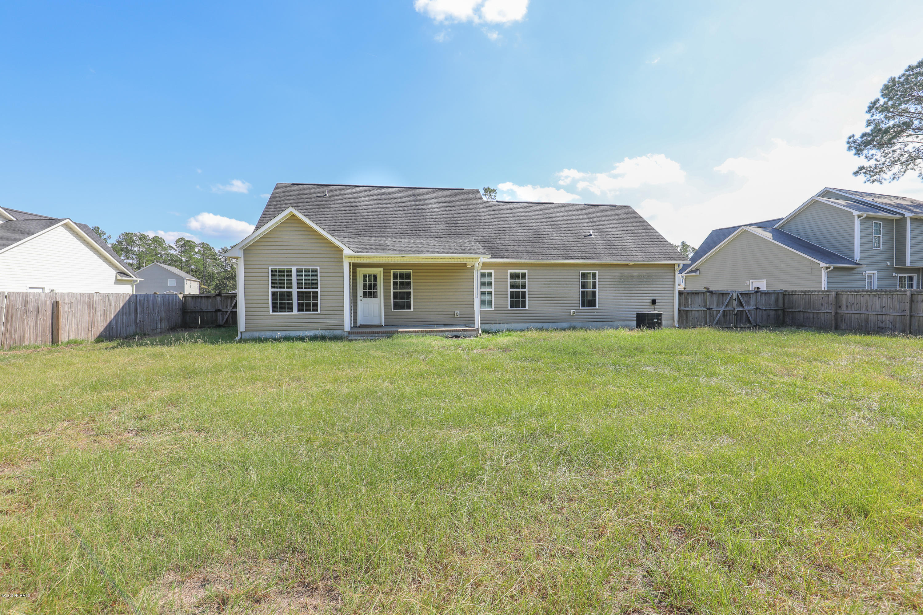 118 Saint Road Richlands, NC 28574 - Photo 43 of 49 untitled-6624