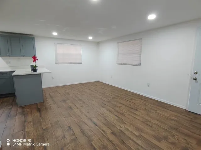 $1,599 | 1103 33rd Avenue West, Bradenton, FL 34205