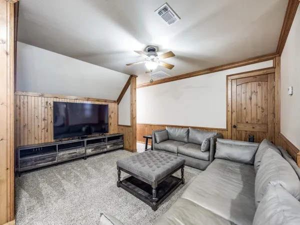 $825,000 | 44 Fawn Hollow Circle, Denison, TX 75020