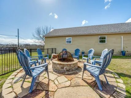 $825,000 | 44 Fawn Hollow Circle, Denison, TX 75020