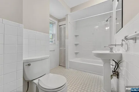 $1,995,000 | 92-94 Midland Avenue, Montclair, NJ 07042