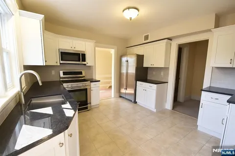 $1,995,000 | 92-94 Midland Avenue, Montclair, NJ 07042