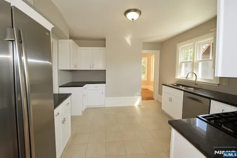 $1,995,000 | 92-94 Midland Avenue, Montclair, NJ 07042