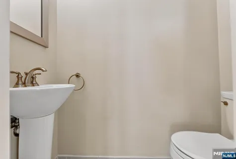 $1,995,000 | 92-94 Midland Avenue, Montclair, NJ 07042