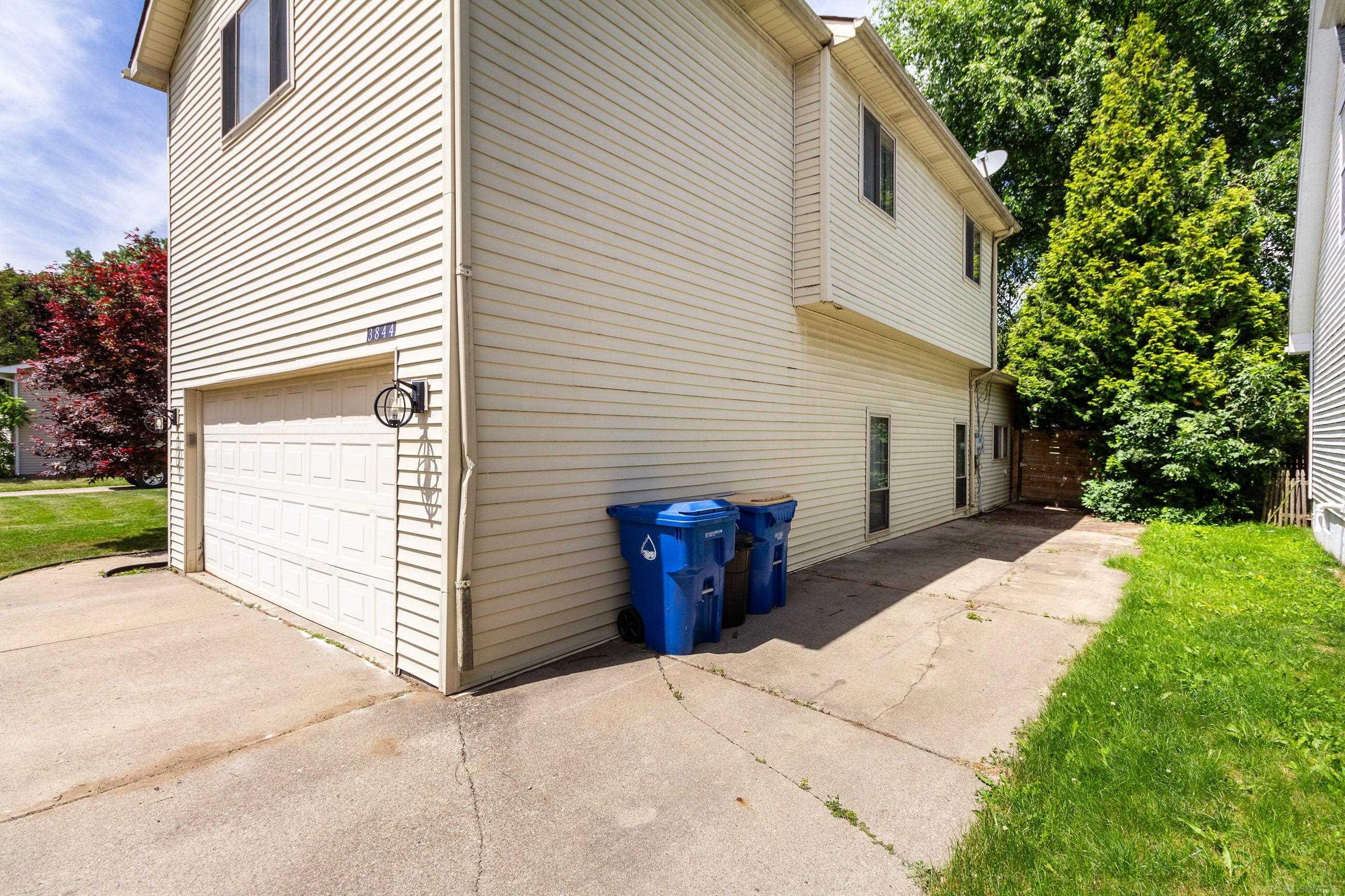 3844 Mapleleaf Road Waterford, MI 48328 - Photo 46 of 48 Gallery Image 46