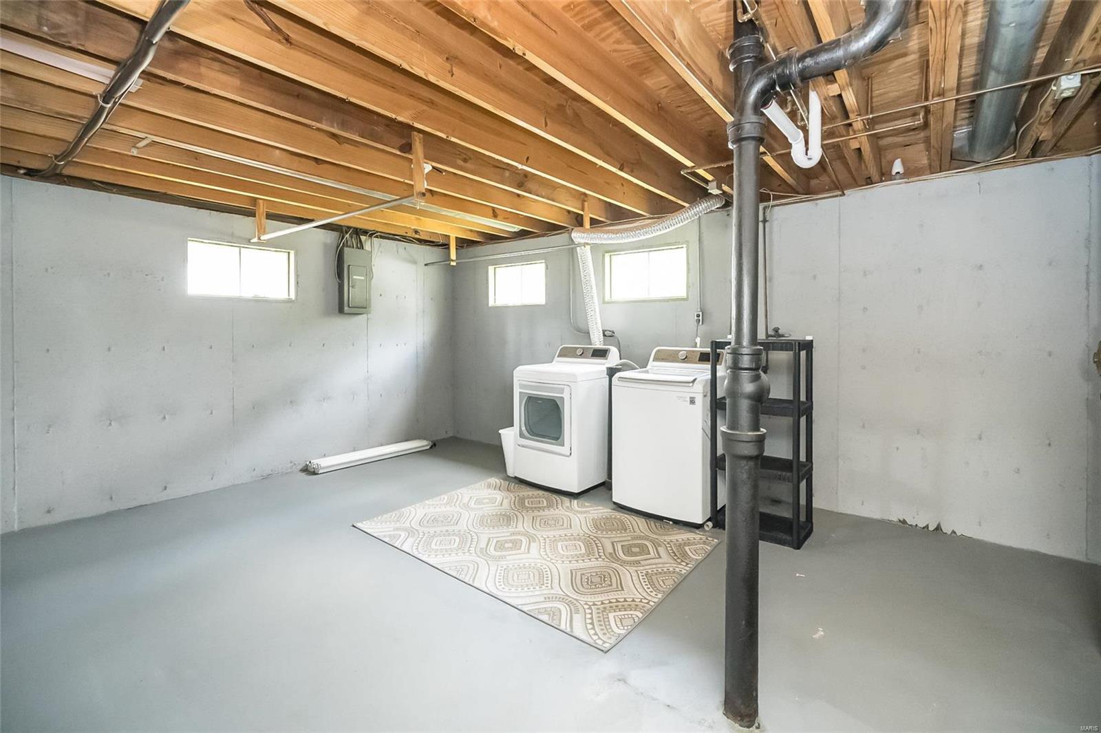893 Reavis Barracks Road St. Louis, MO 63125 - Photo 27 of 30 Gallery Image 27