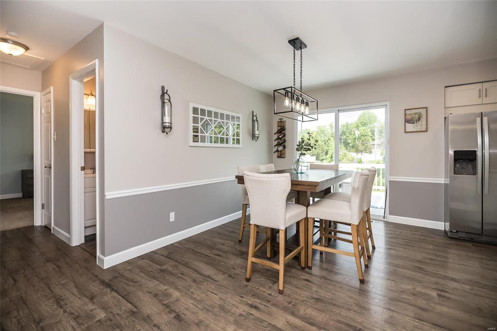 893 Reavis Barracks Road St. Louis, MO 63125 - Photo 3 of 30 Gallery Image 3