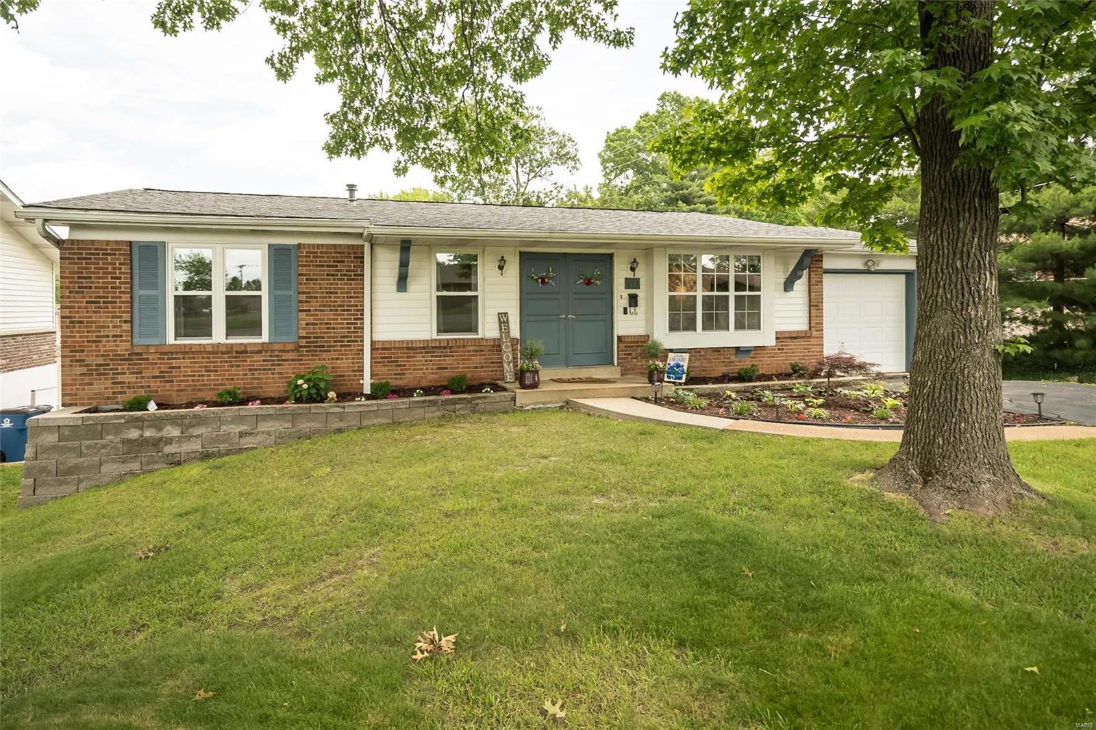 893 Reavis Barracks Road St. Louis, MO 63125 - Photo 7 of 30 Gallery Image 7