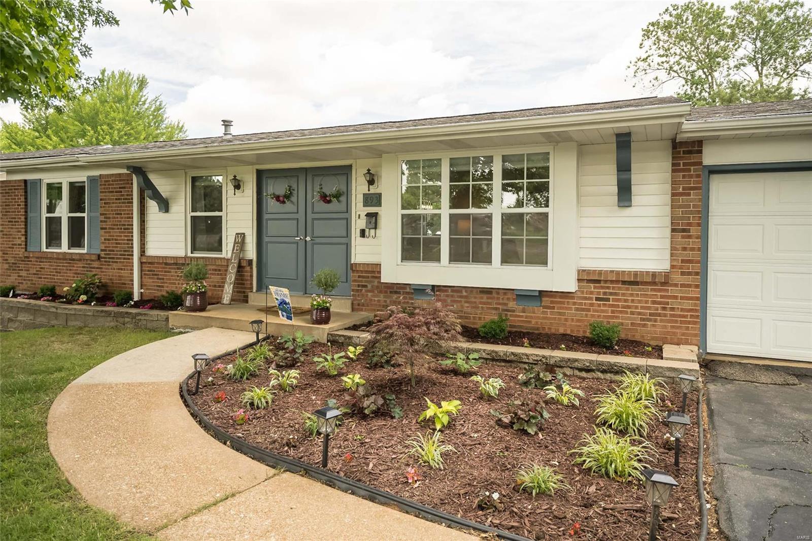 893 Reavis Barracks Road St. Louis, MO 63125 - Photo 8 of 30 Gallery Image 8