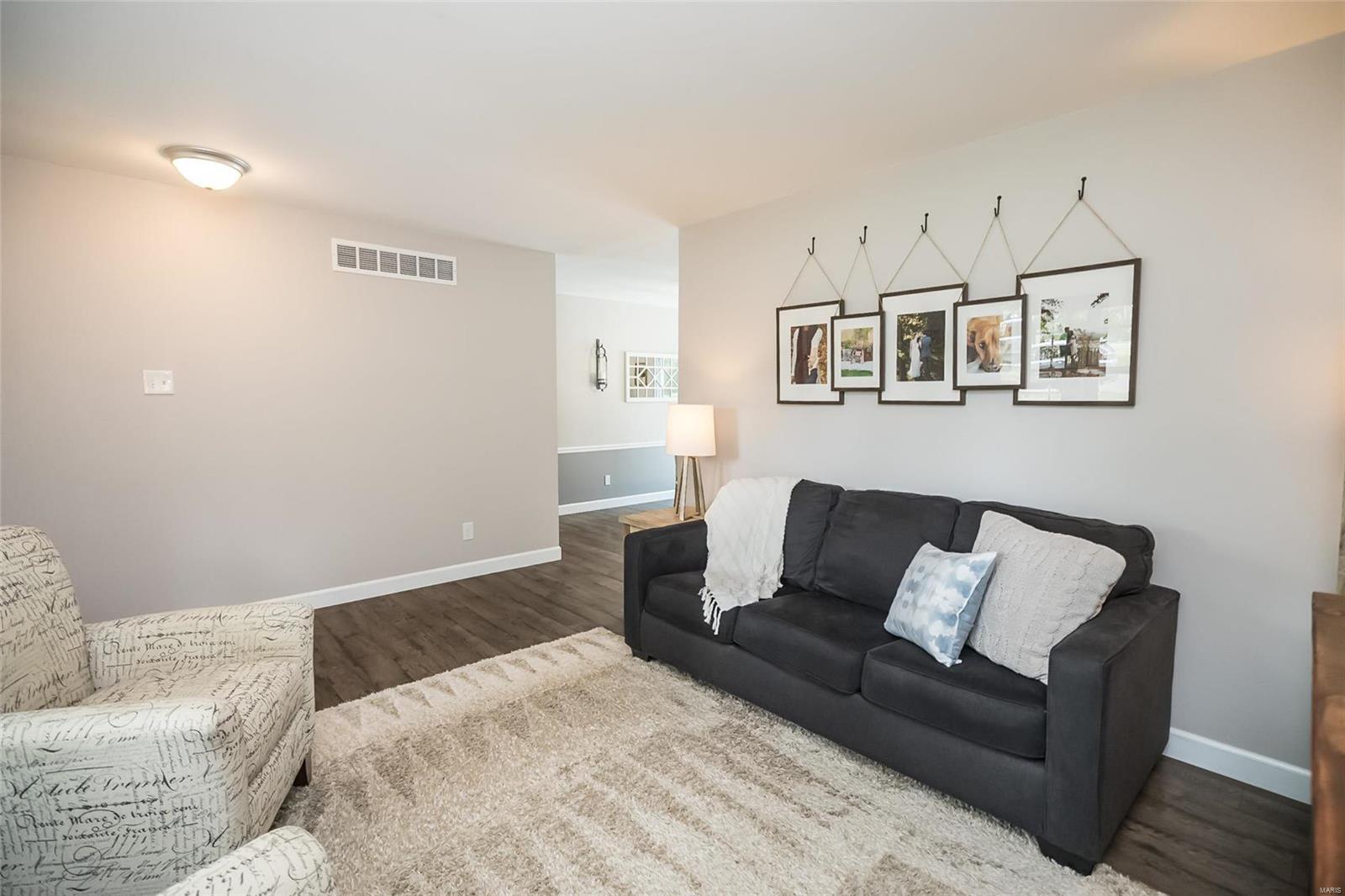 893 Reavis Barracks Road St. Louis, MO 63125 - Photo 10 of 30 Gallery Image 10