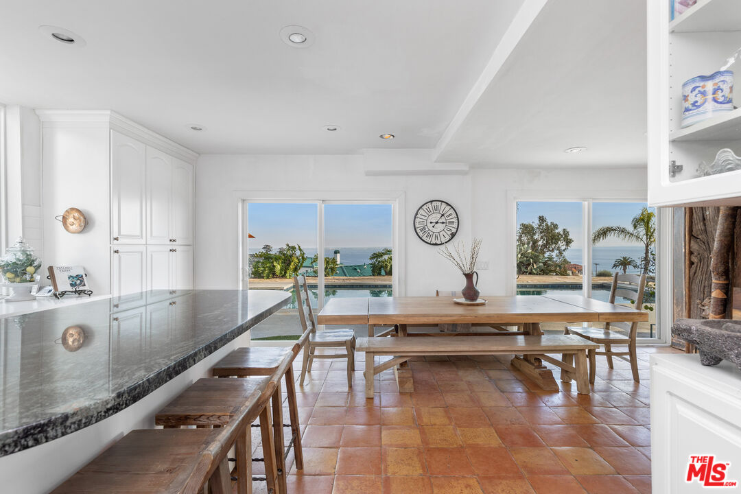 3270 Sumac Ridge Road Malibu, CA 90265 - Photo 15 of 41