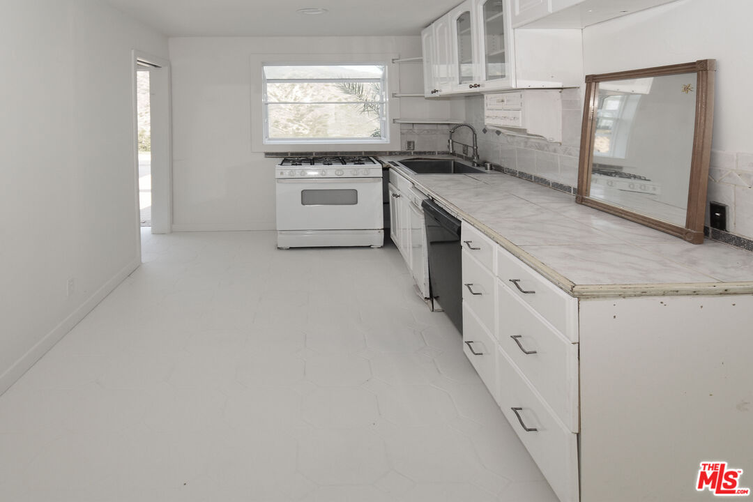 3270 Sumac Ridge Road Malibu, CA 90265 - Photo 35 of 41