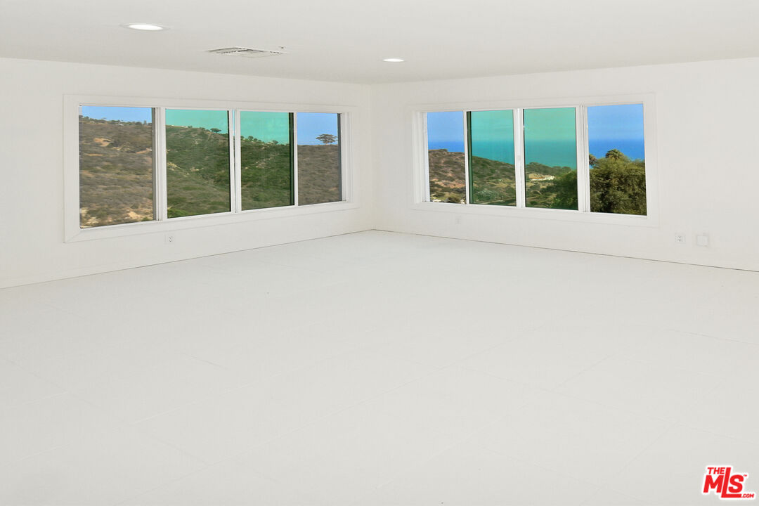 3270 Sumac Ridge Road Malibu, CA 90265 - Photo 36 of 41