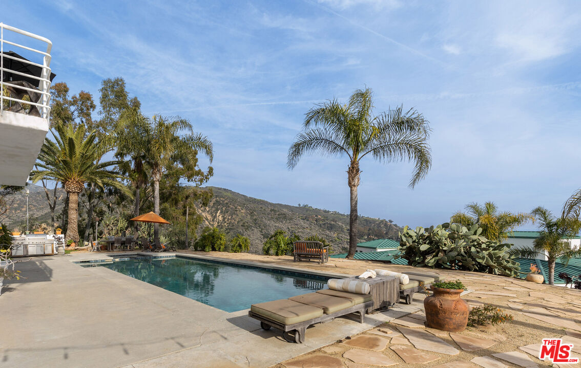 3270 Sumac Ridge Road Malibu, CA 90265 - Photo 10 of 41