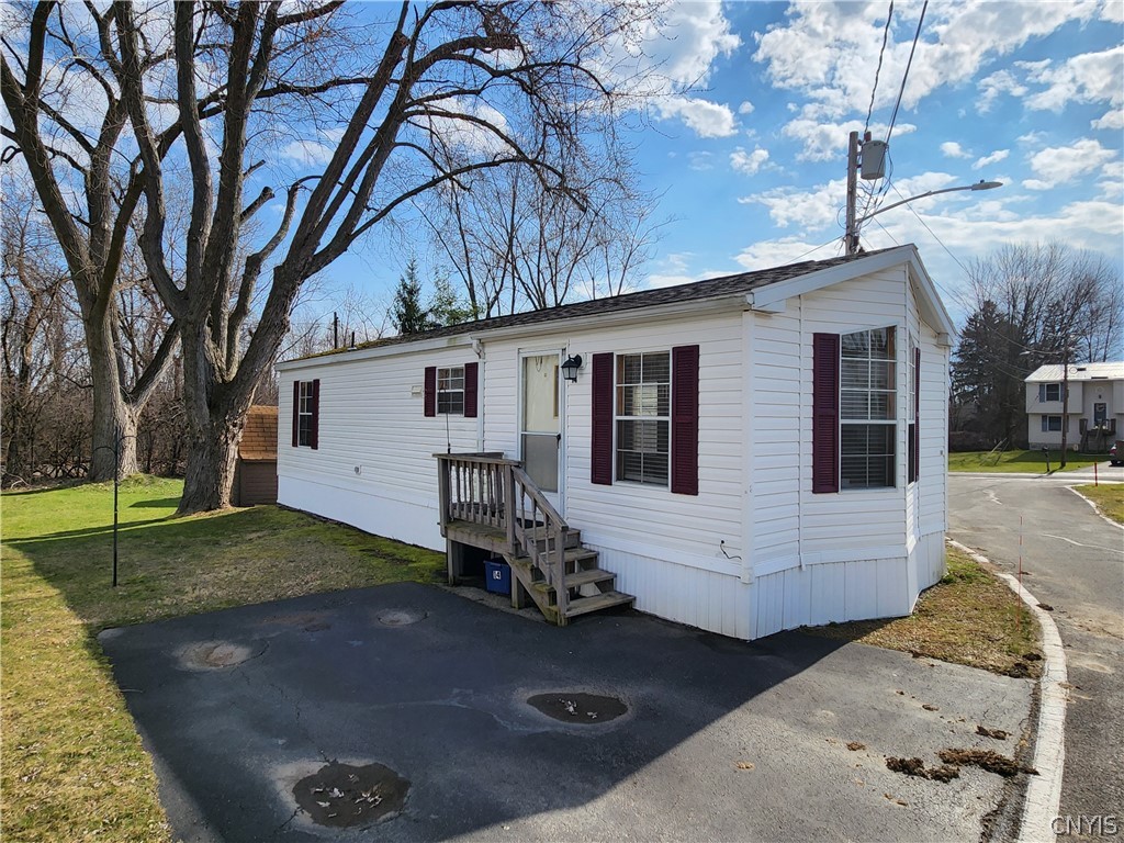 115 Sharon Road Geddes, NY 13209 - Photo 1 of 17