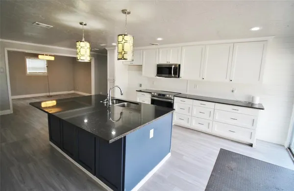 $3,200 | 6600 Estados Drive, Parker, TX 75002