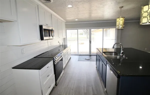 $3,200 | 6600 Estados Drive, Parker, TX 75002