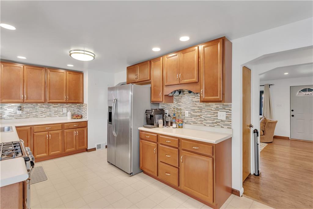513 McGovern Road Houston, PA 15342 - Photo 13 of 32 Gallery Image 13