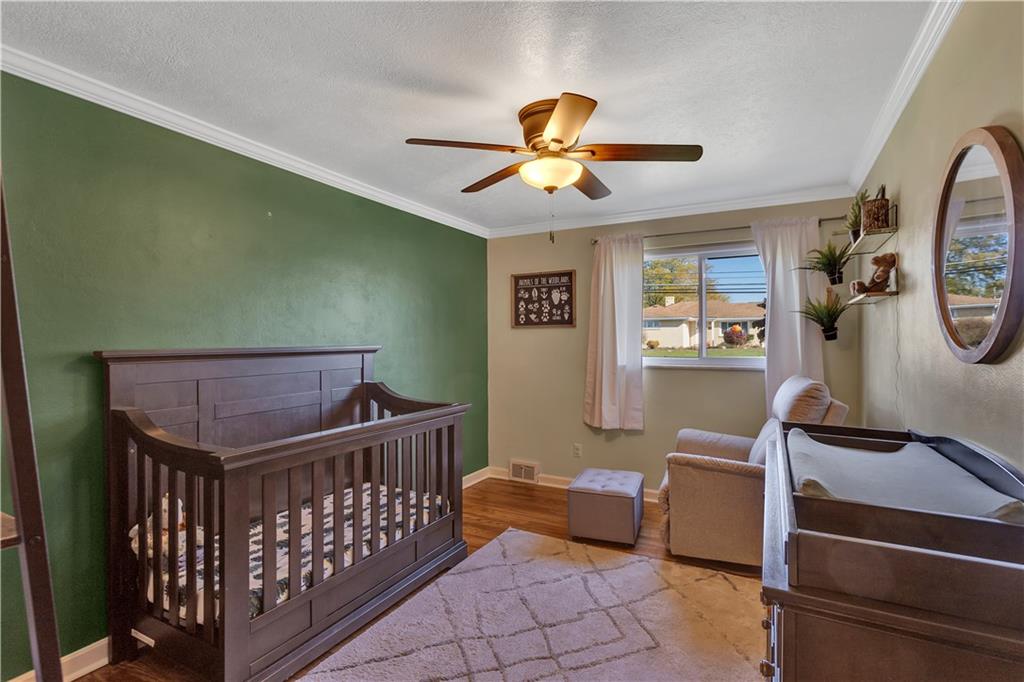 513 McGovern Road Houston, PA 15342 - Photo 19 of 32 Gallery Image 19