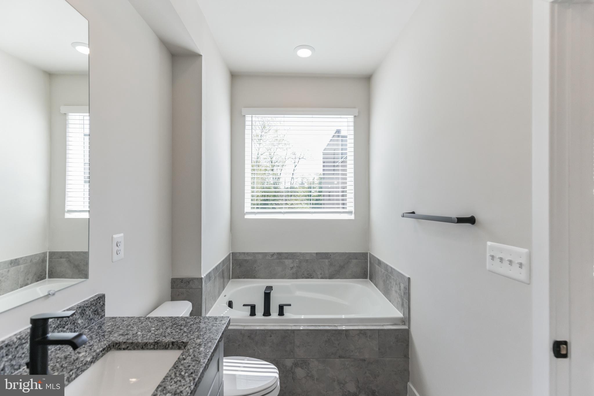 4406 Roland Heights Avenue Baltimore, MD 21211 - Photo 12 of 26 Gallery Image 12