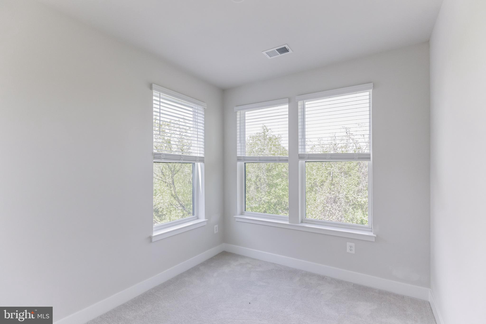 4406 Roland Heights Avenue Baltimore, MD 21211 - Photo 17 of 26 Gallery Image 17