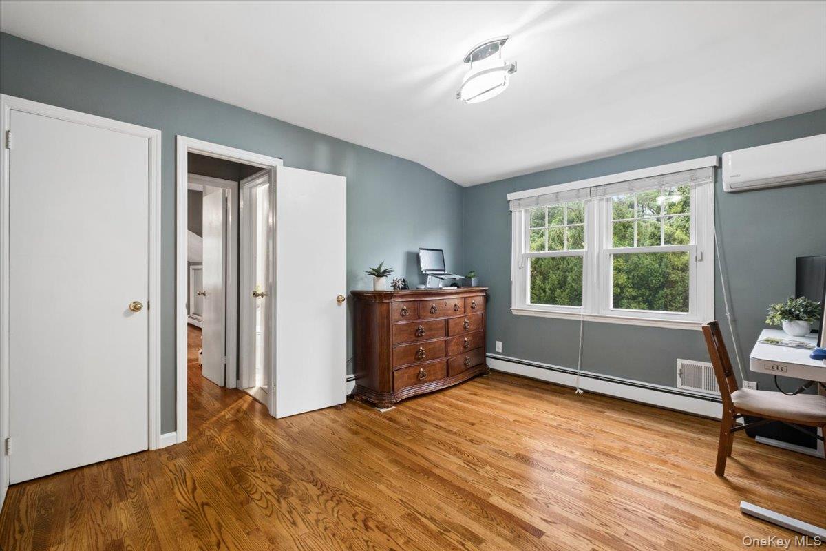 30 Stonehouse Road Scarsdale, NY 10583 - Photo 18 of 24 Fifth bedroom near primary bedroom, shown here as an office.