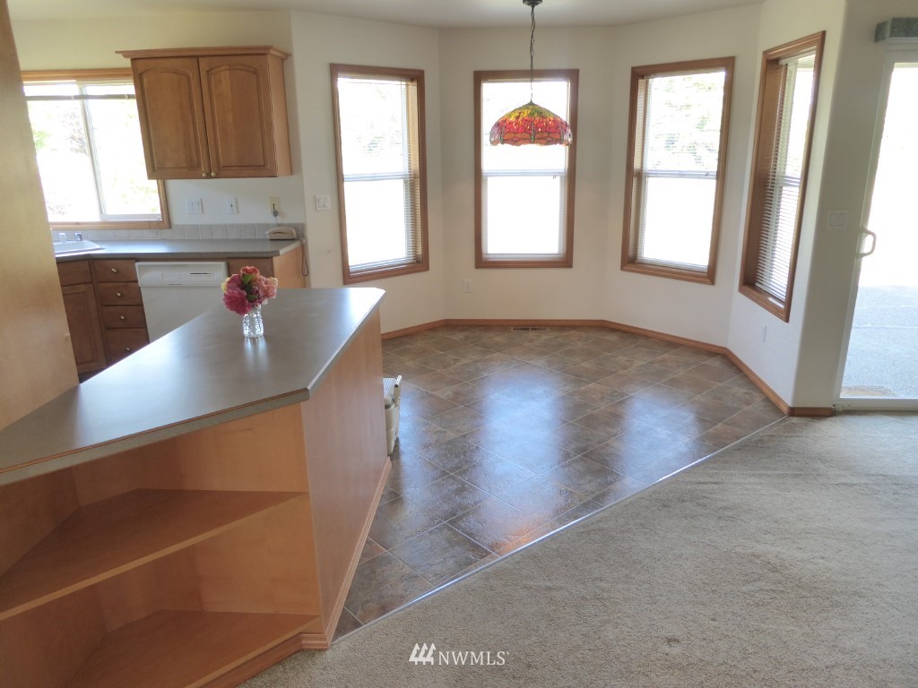 8701 181st Way Southwest Rochester, WA 98579 - Photo 7 of 25