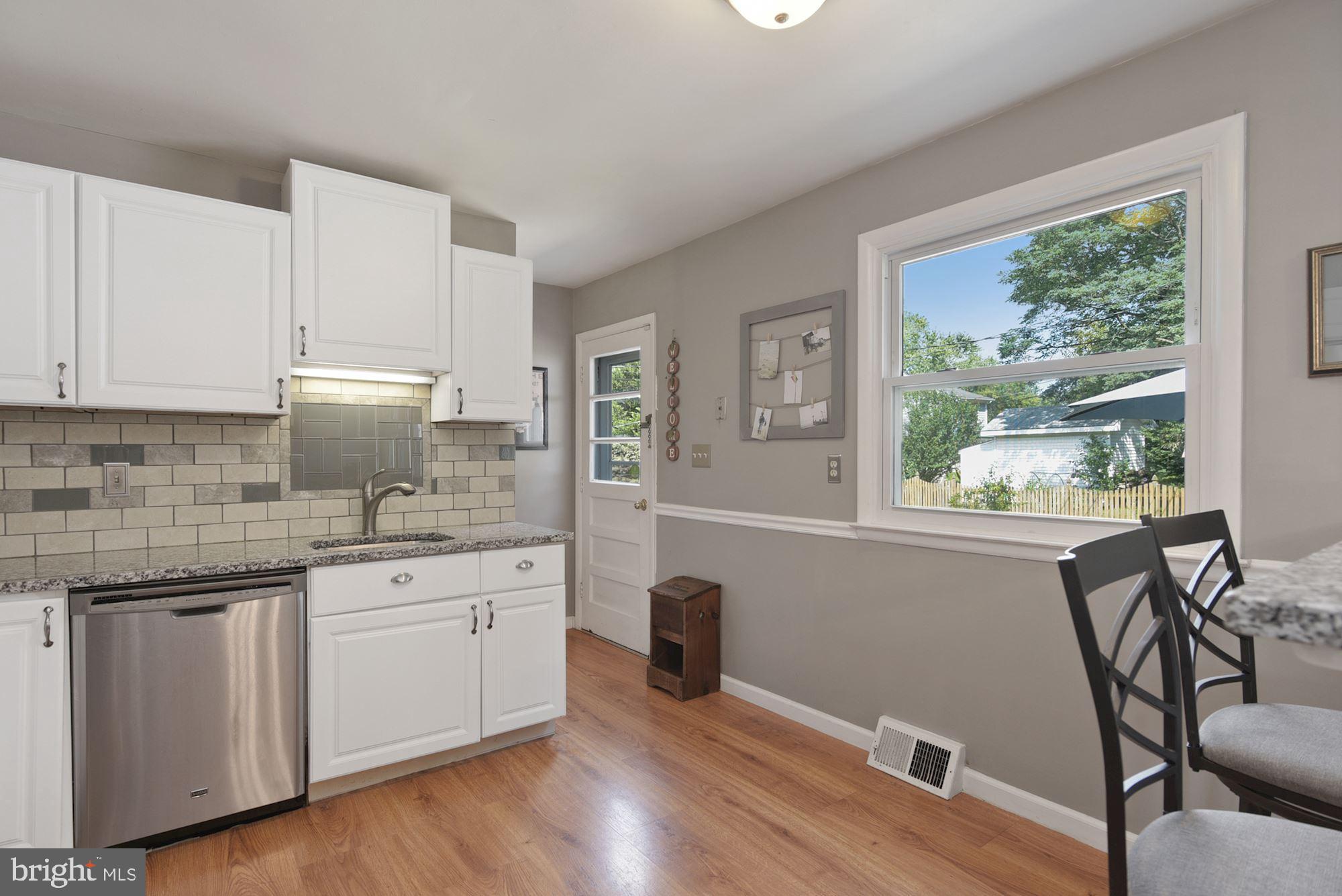1908 Logwind Road Catonsville, MD 21228 - Photo 8 of 32 Kitchen