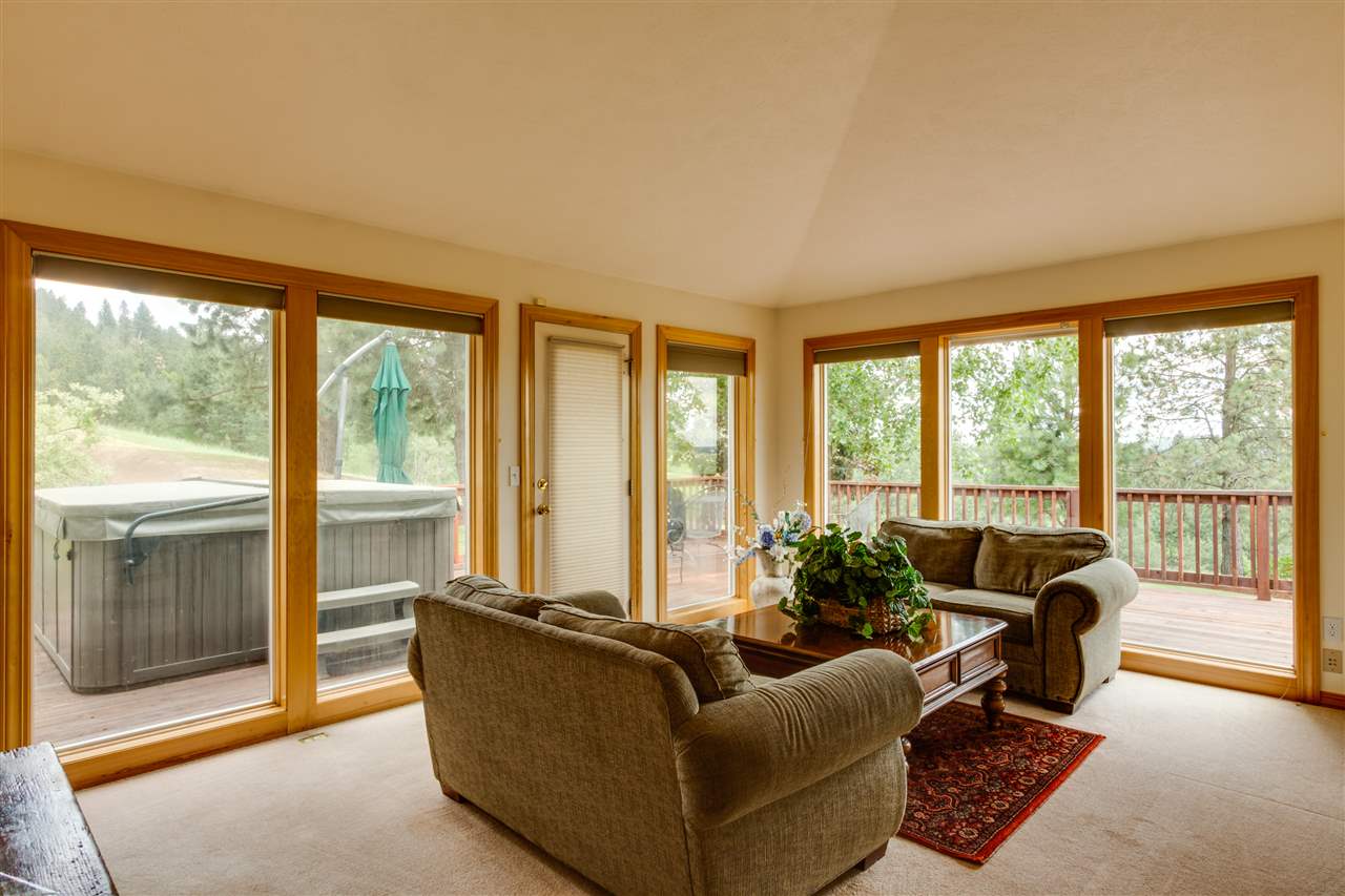 5404 East Big Rock Road Spokane, WA 99223 - Photo 8 of 20 Gallery Image 8