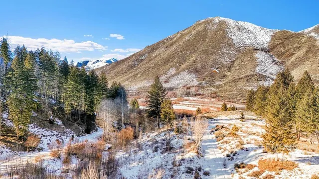 $23,000,000 | 421 Deer Creek Road, Hailey, ID 83333