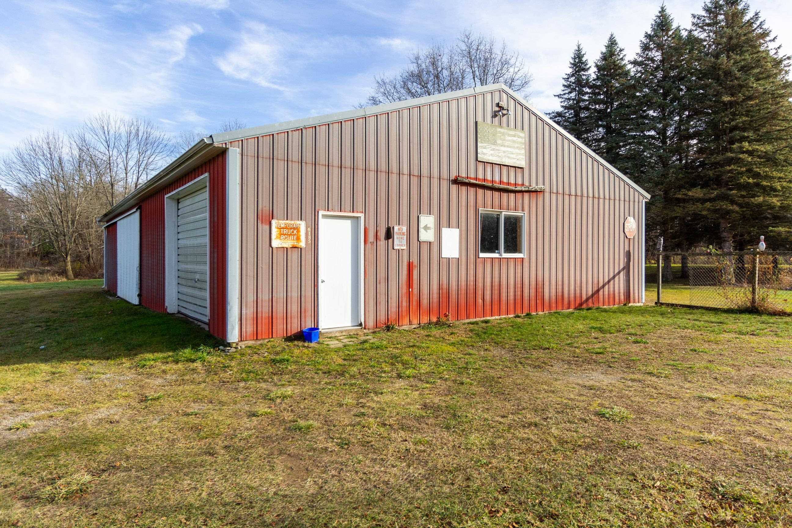 6185 Leix Road Mayville, MI 48744 - Photo 32 of 59 50161572-5d463664-a49b-42fe-aef0-cb496bc7fdfd.JPG