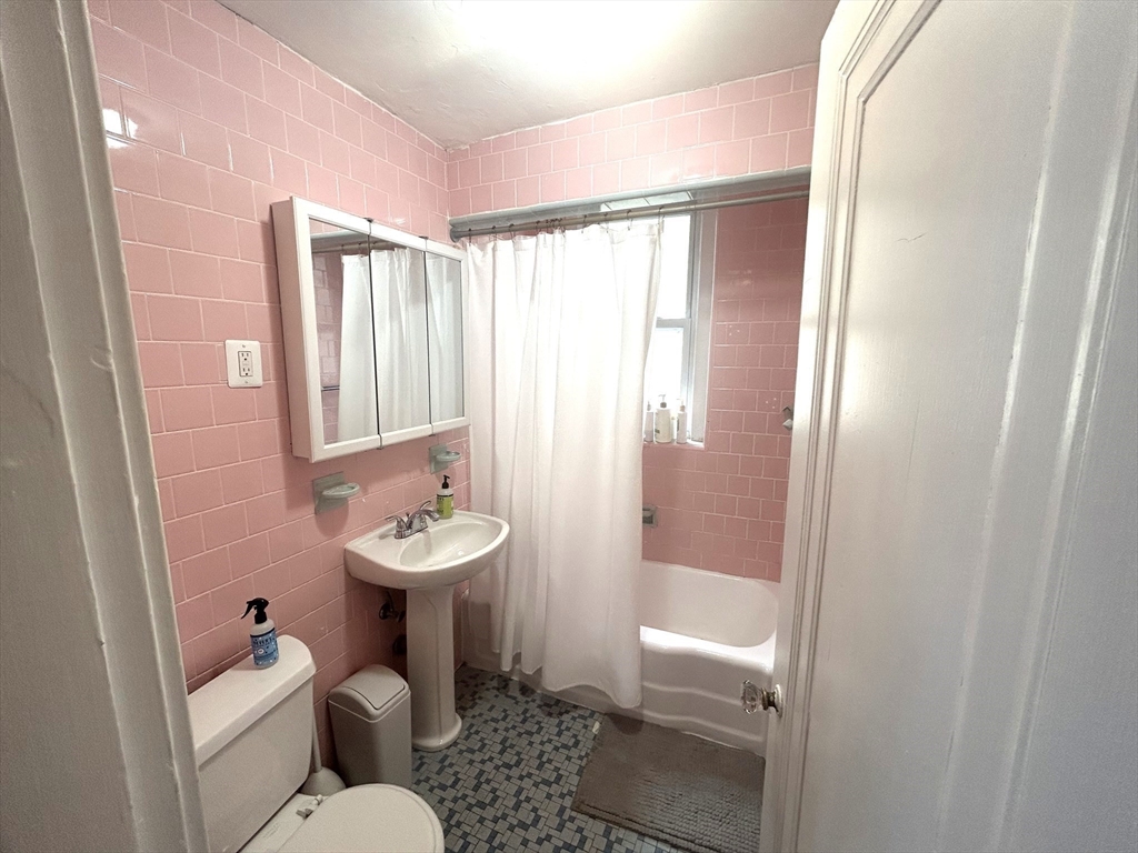 211 St Paul Street, Unit 2 Brookline, MA 02446 - Photo 7 of 8