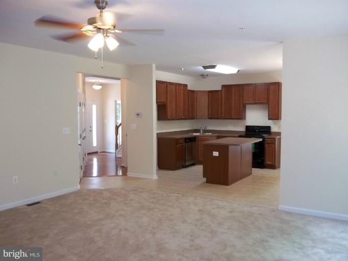 19011 Poplar Ridge Road Brandywine, MD 20613 - Photo 13 of 29 Kitchen