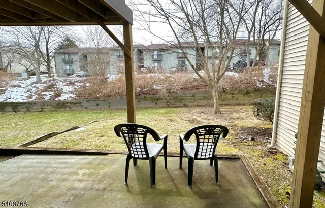 $239,500 | 409 Spruce Hills Drive, Unit 409, Glen Gardner, NJ 08826