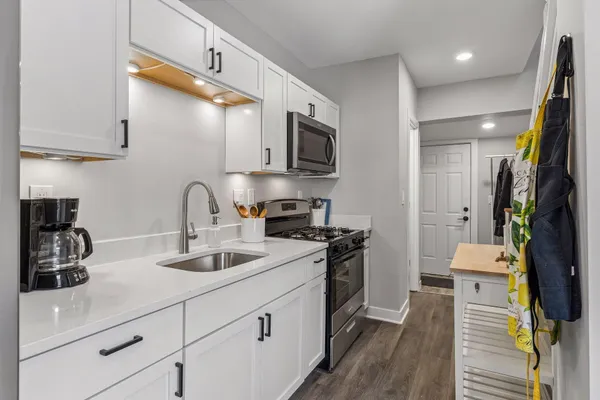 $325,000 | 3154 Northeast Cleveland Street, Minneapolis, MN 55418