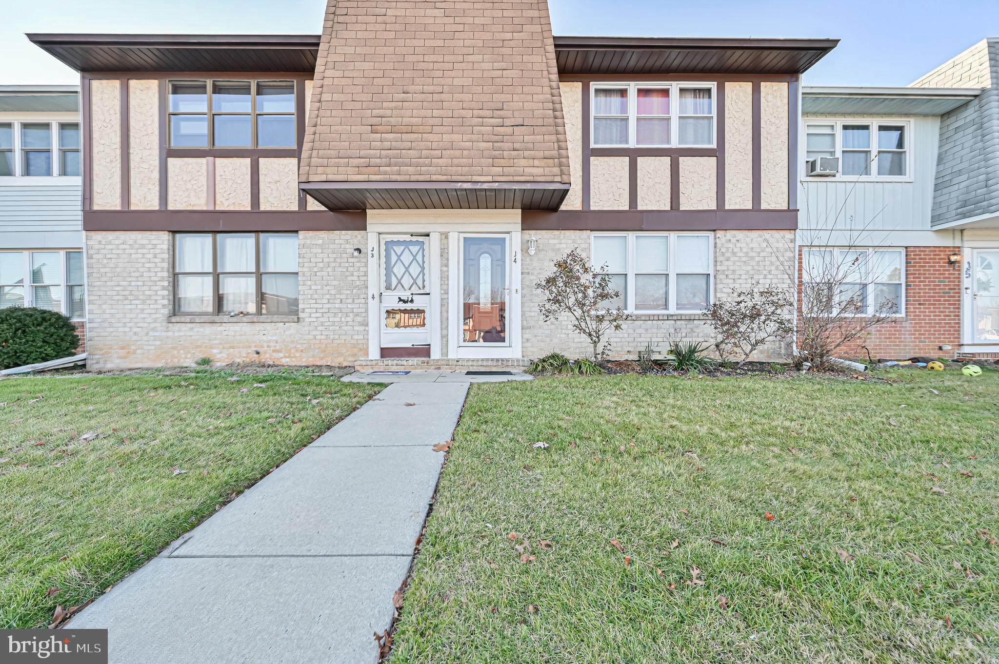 1964 East Oak Road, Unit J4 Vineland, NJ 08361 - Photo 2 of 34 Unit J4