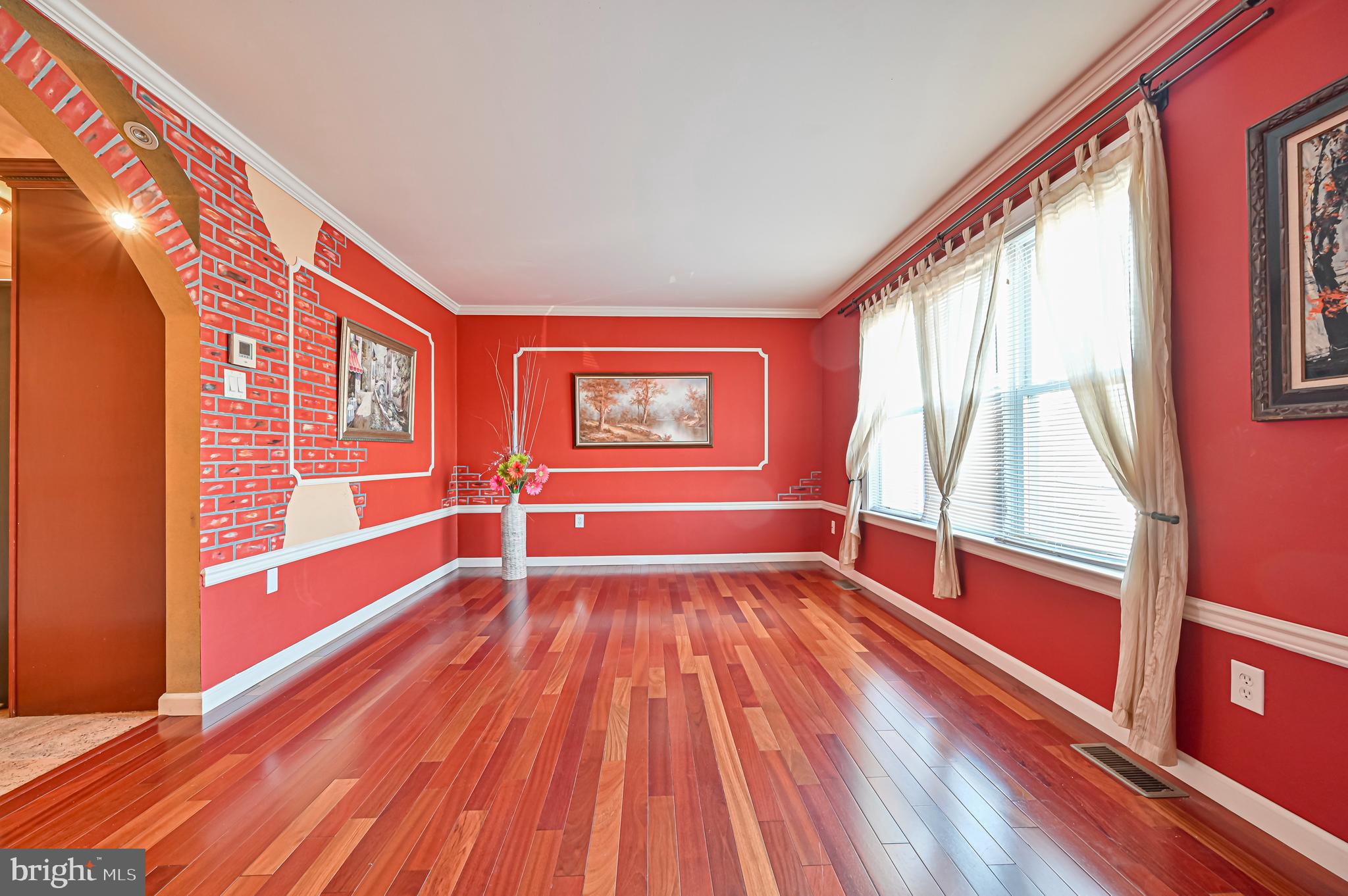 1964 East Oak Road, Unit J4 Vineland, NJ 08361 - Photo 10 of 34 Living Room