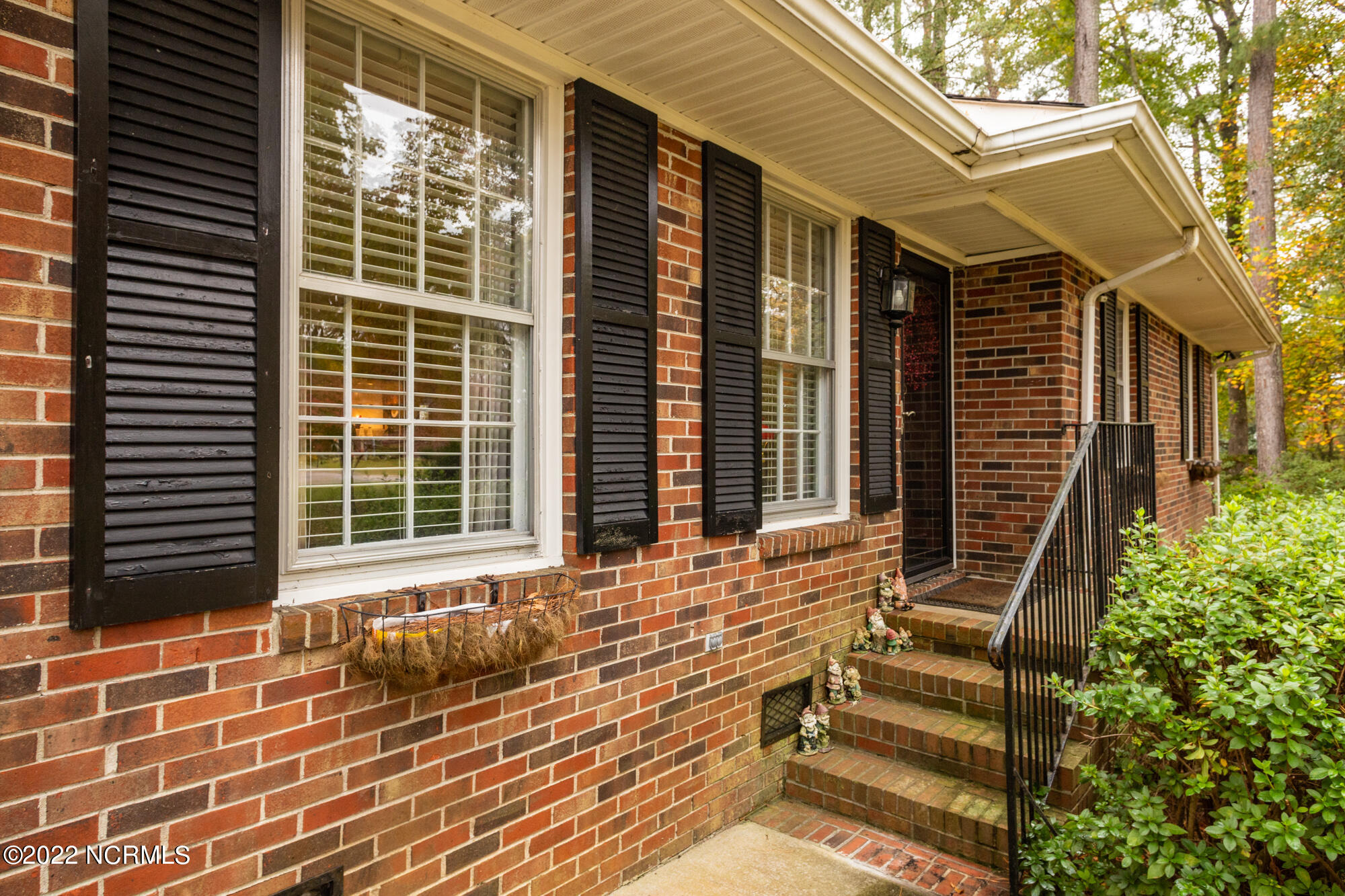 155 Stevenson Road New Bern, NC 28562 - Photo 7 of 25 Front