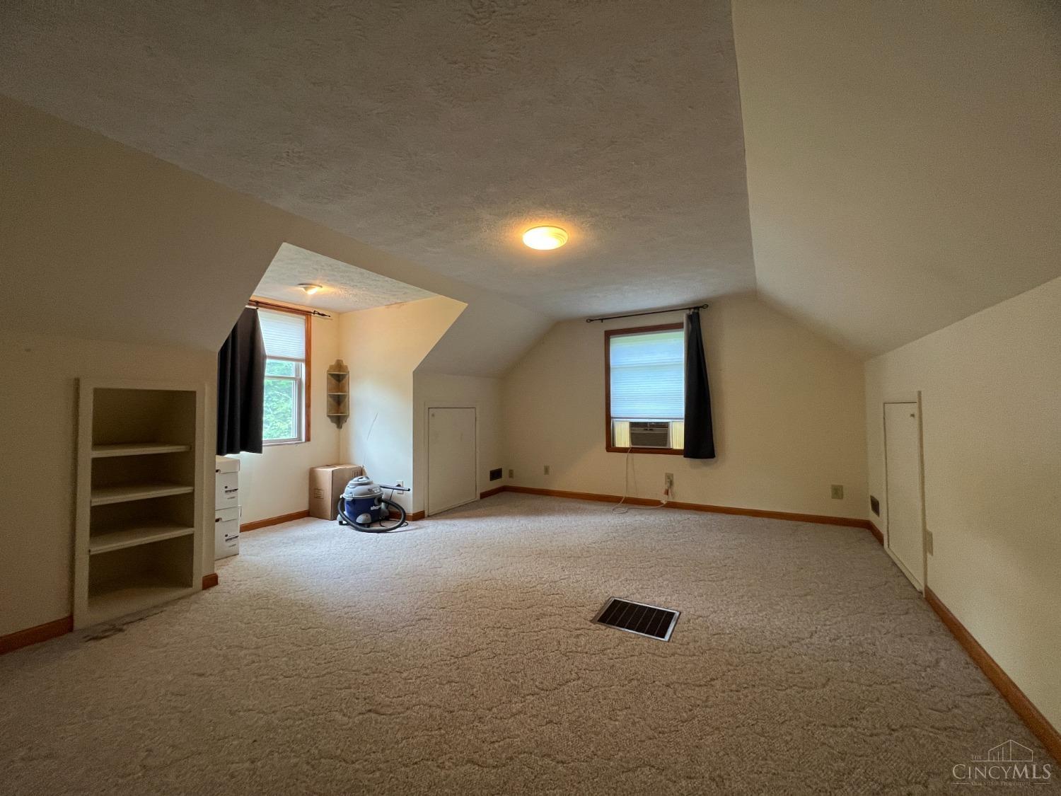 16344 Possum Ridge Road Aurora, IN 47001 - Photo 22 of 36 Gallery Image 22