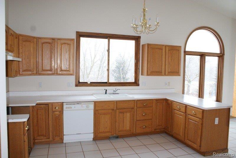 3363 North Mill Road Dryden, MI 48428 - Photo 9 of 21 DSC07797.JPG