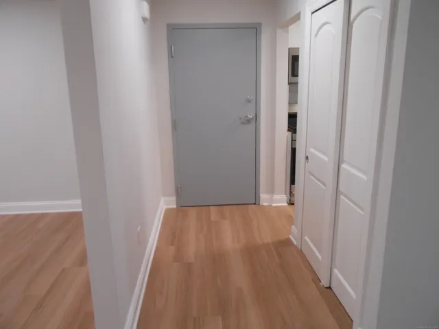 $2,295 | 50 Greenhouse Road, Unit 42B, Bridgeport, CT 06606