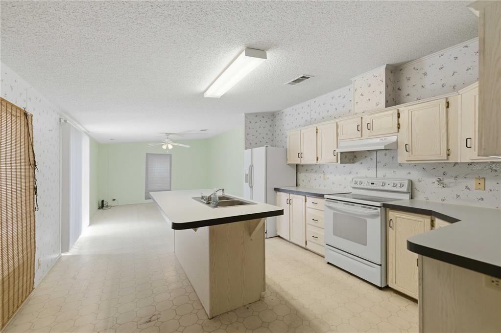 3290 Northeast 161st Street Citra, FL 32113 - Photo 15 of 30