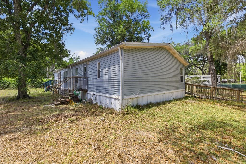 3290 Northeast 161st Street Citra, FL 32113 - Photo 9 of 30
