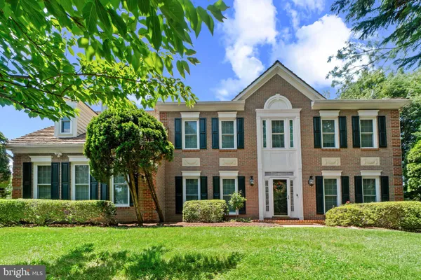 $1,200,000 | 15622 Blackberry Drive, North Potomac, MD 20878